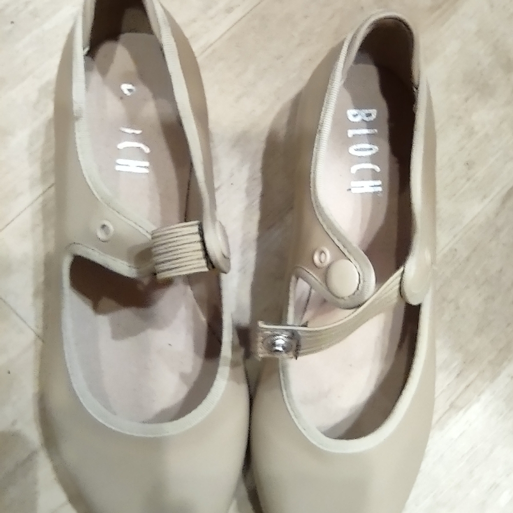 Bloch Girl's Annie Tyette Dance Shoe 1 Wide Kids